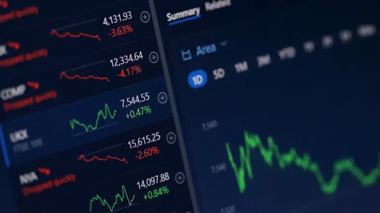 ECB 10. septembrī: vai samazinās vismaz vienu likmi?