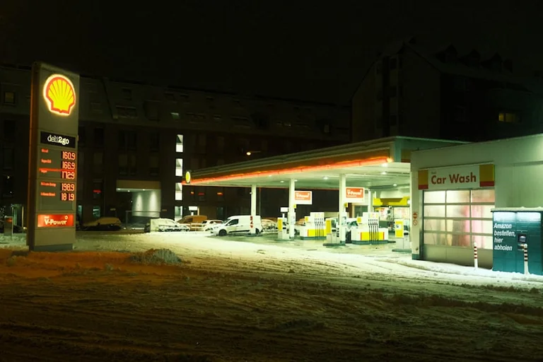 Degvielas cenu izmaiņas Latvijā: 17. septembra situācija
