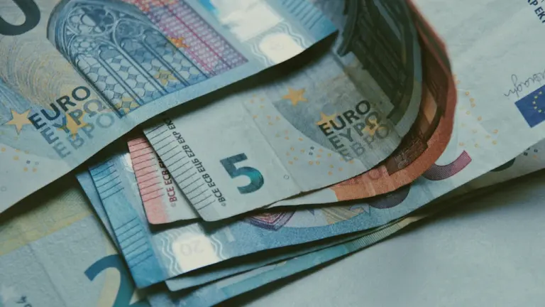 ECB 10. septembrī: vai samazinās noguldījumu iespējas likmi?