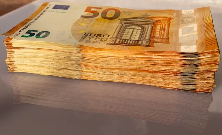 ECB 10. septembrī: vai samazinās noguldījumu iespējas likmi?